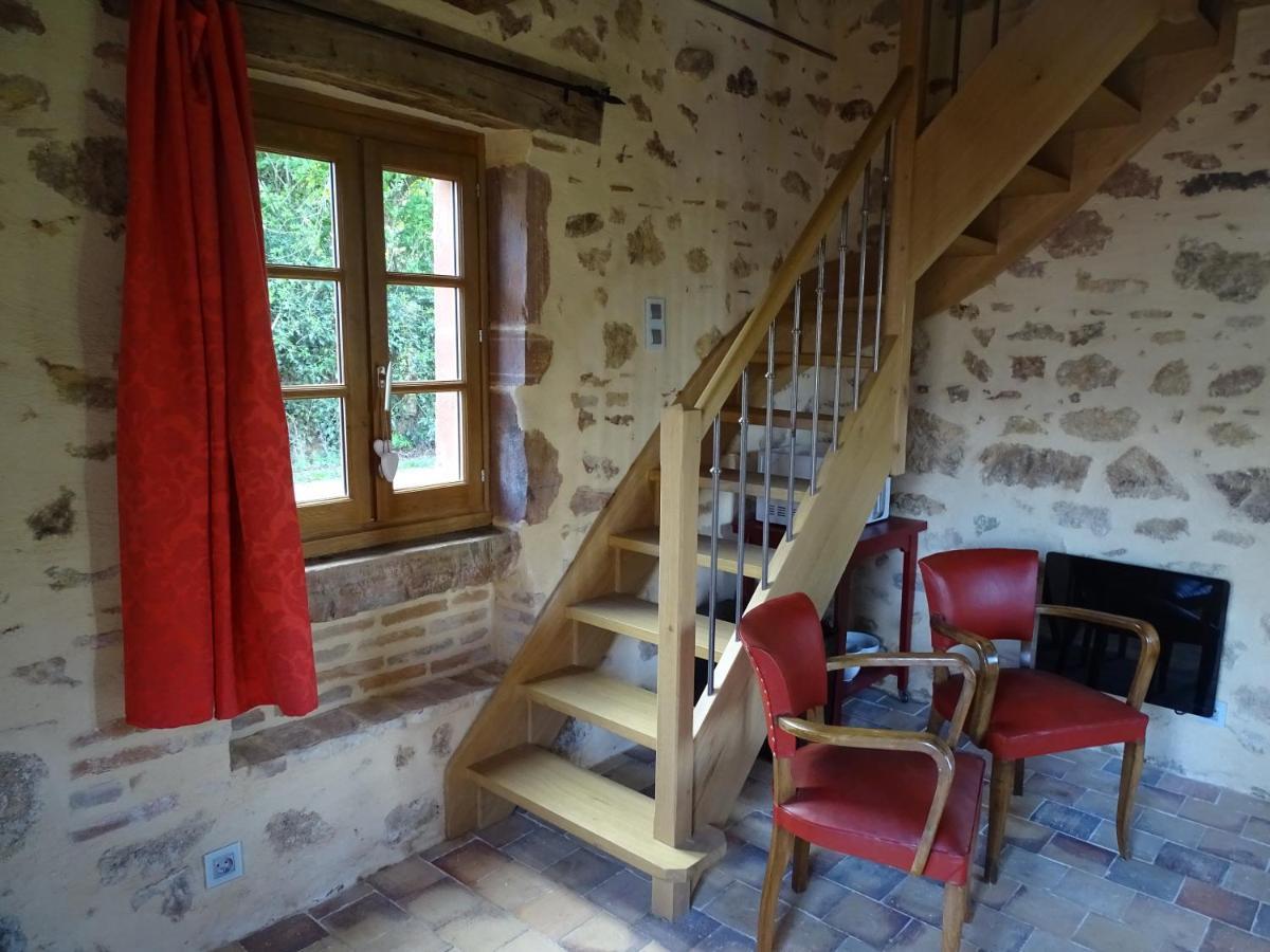 L'Abrejou Acomodação com café da manhã Le Donjon Exterior foto